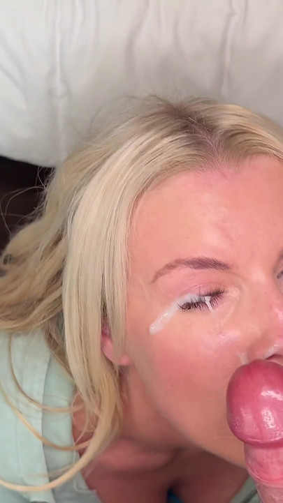 Blonde MILF Emily Walters' Post Huge Facial Cum Walk