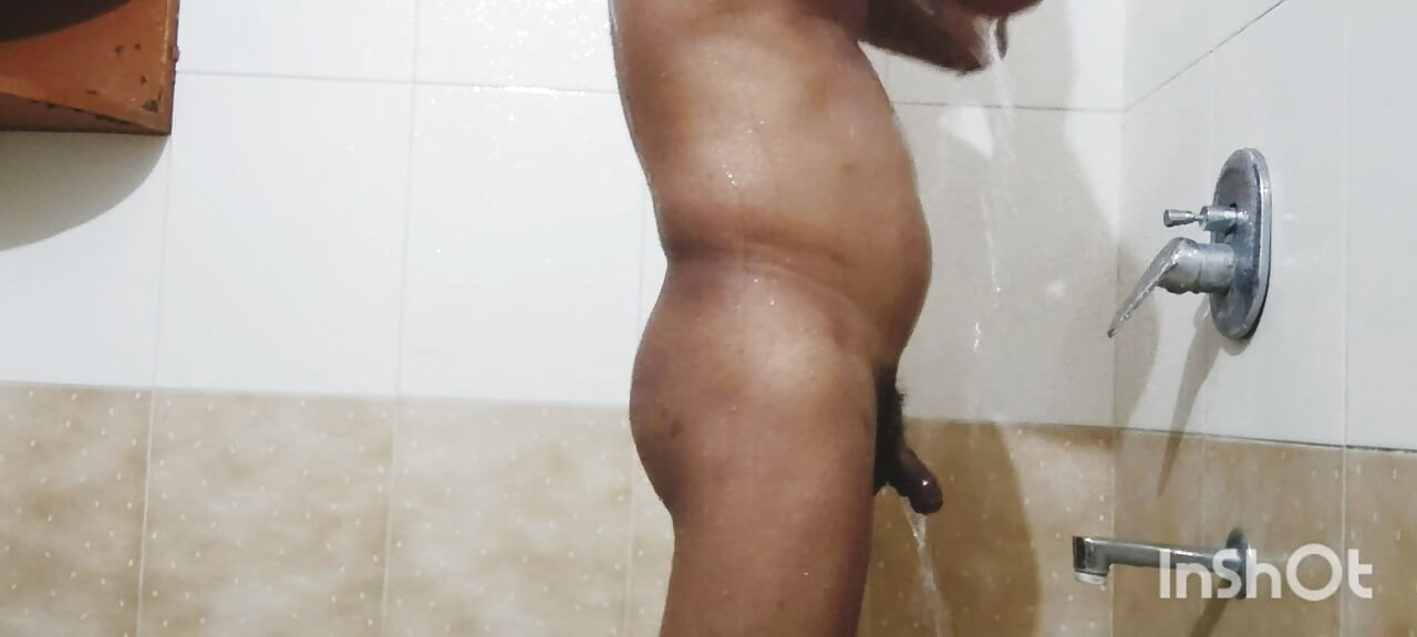 Apni bhabhi ki sexy body dekh kar land khada ho gaya