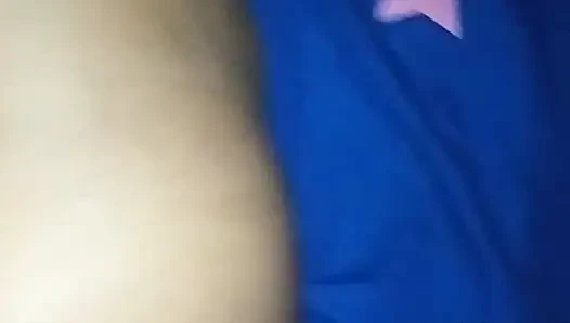 Khusbu bhabi kocasının arkadaşı tarafından sikiliyor