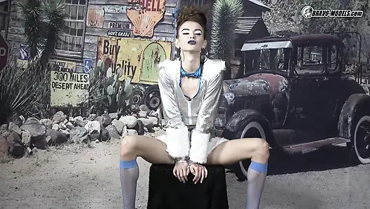 422 - Adelle Unicorn