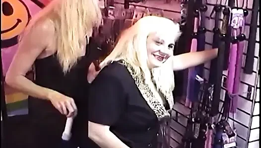 Blonde MILF Sucks Glory Hole Cock and Shows Dripping Cum Ass
