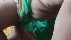 Desi shemale showing boobs