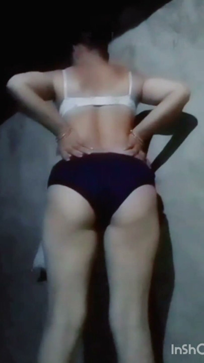 Sweet pink desi pussy solo teen girl masturbating creature Indian girl's pussy desi pussy teen girl very hot hot young pussy qui | Clip 1