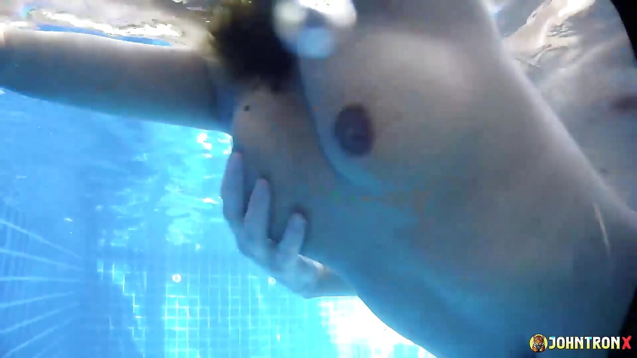 JohnTronX - Tight anal sex underwater with a hot Asian amateur girl