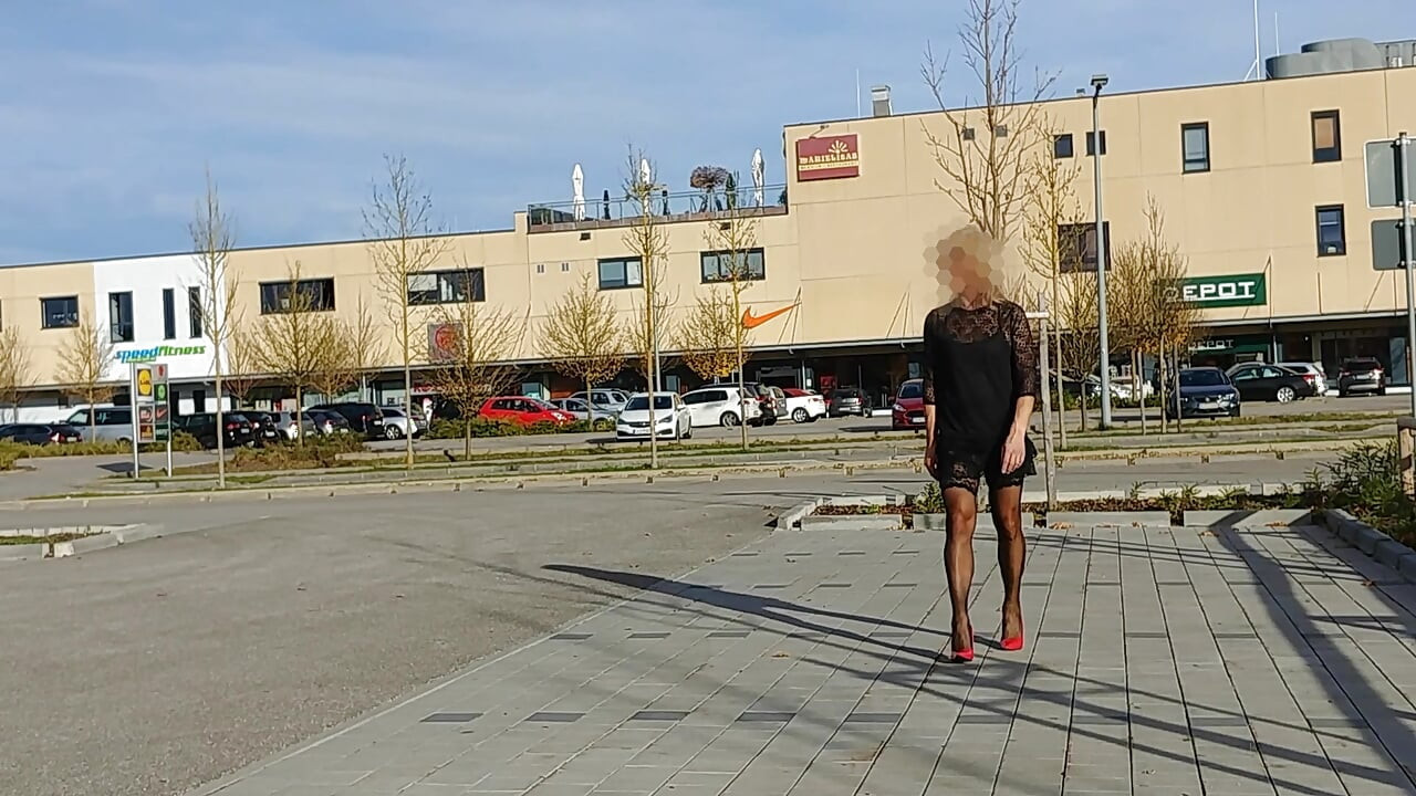 Short trip with stockings and short mini