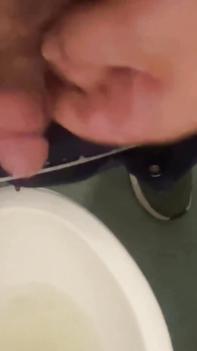 Posle sastanka pauza za pišanje