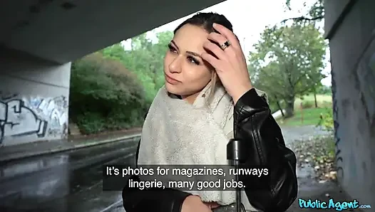 Kamu görevlisi - seksi İspanyol döl yıldızı bella rico büyük garip yarağı seviyor
