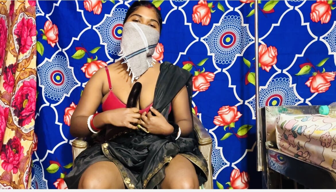 Nyalakan percikan cara menggunakan jari Anda untuk mendorong pasangan Anda liar