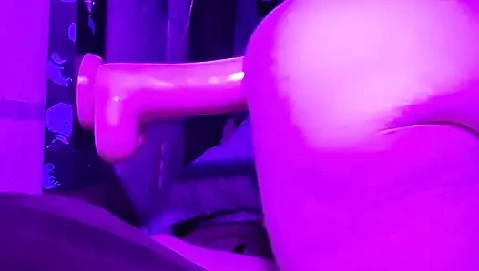 Ich reite meinen 13-zoll-dildo