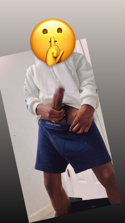 BESAR HITAM MANI MUNCRAT