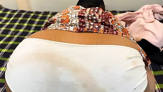 Pertunjukan live tante hot arab pantat bahenol!