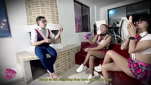 Azgın öğretmen iki öğrencisine nasıl fışkırtacaklarını gösteriyor