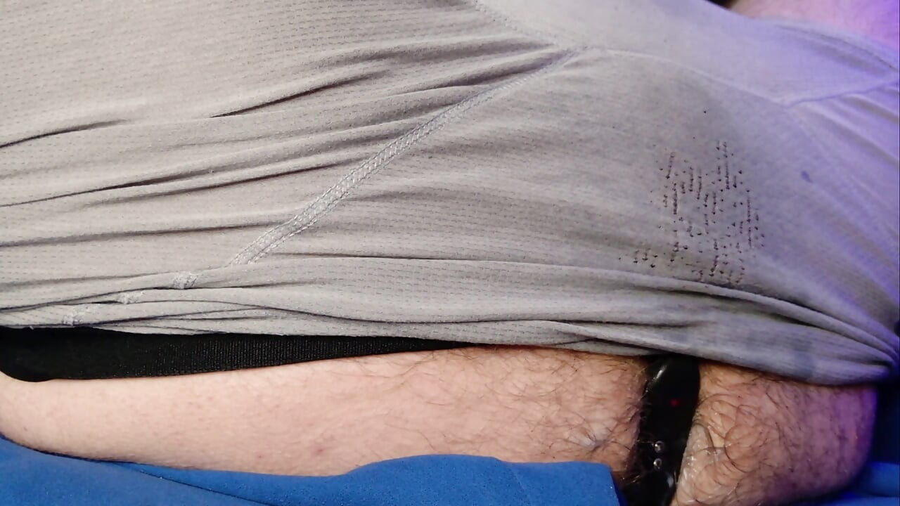 Stretching My Ass with a Buttplug