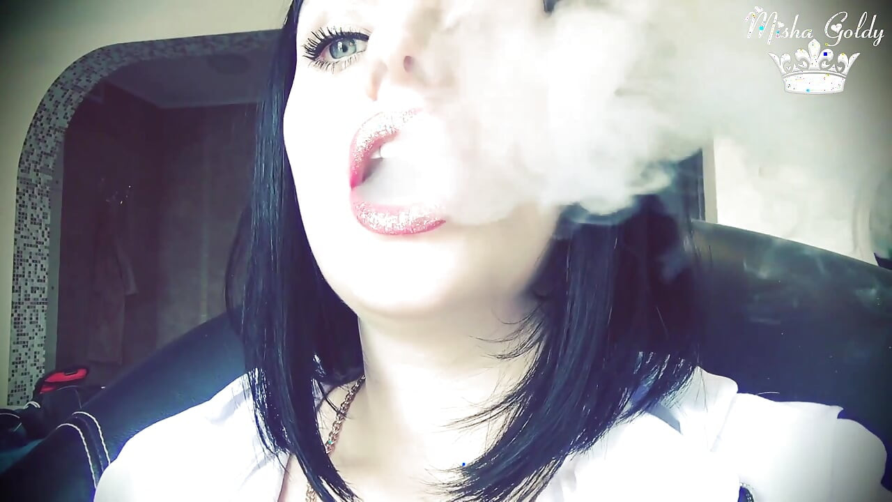 Hookah smoking & karmin fetiš