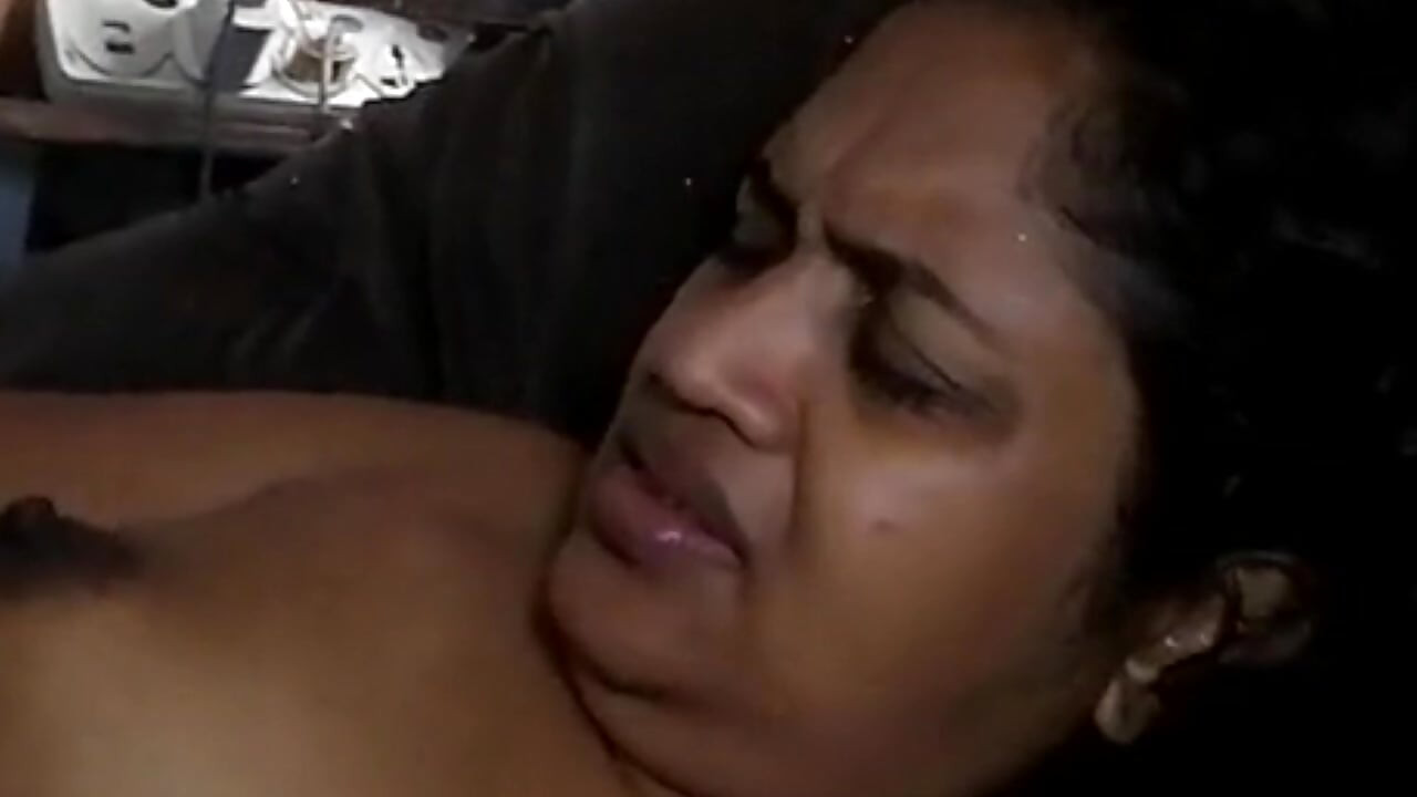 Facial Impressions of desi bhabhi