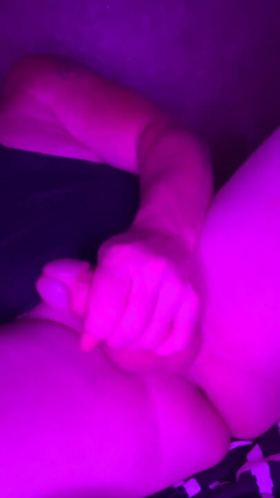 Cumming hard