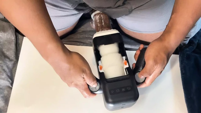 Automasturbator Milks Out Loud Moaning Big Cumshot