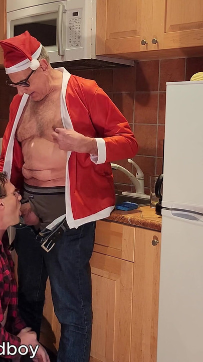 I saw Russie sucking Santa Claus | Clip 1