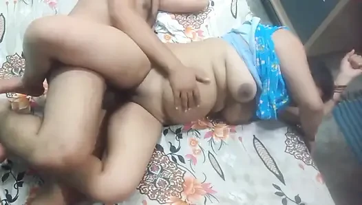 Video pasangan baru lagi ngentot.