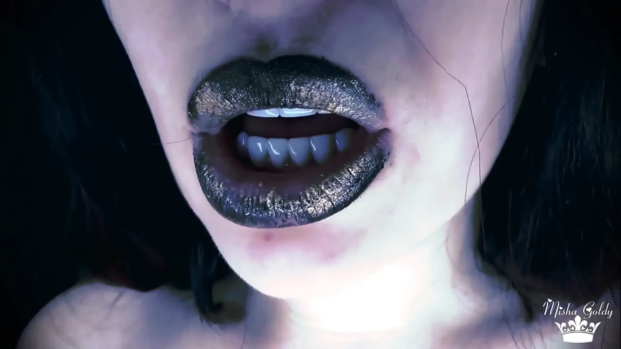 Cruel Banshee Will Eat You and Resurrect You Again and Again After You Cum in Her Mouth
