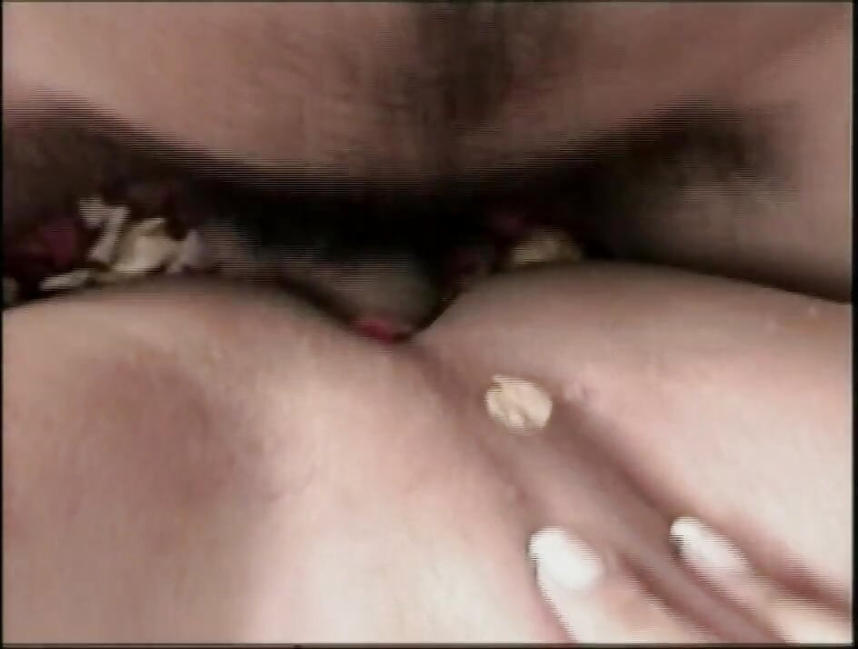 Shemale Sex Threesome Without Limits