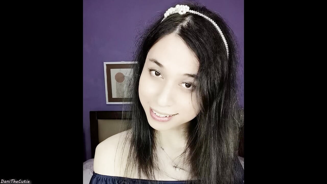 Ți-ai futut iubita T DaniTheCutie în loc să ieși cu ea