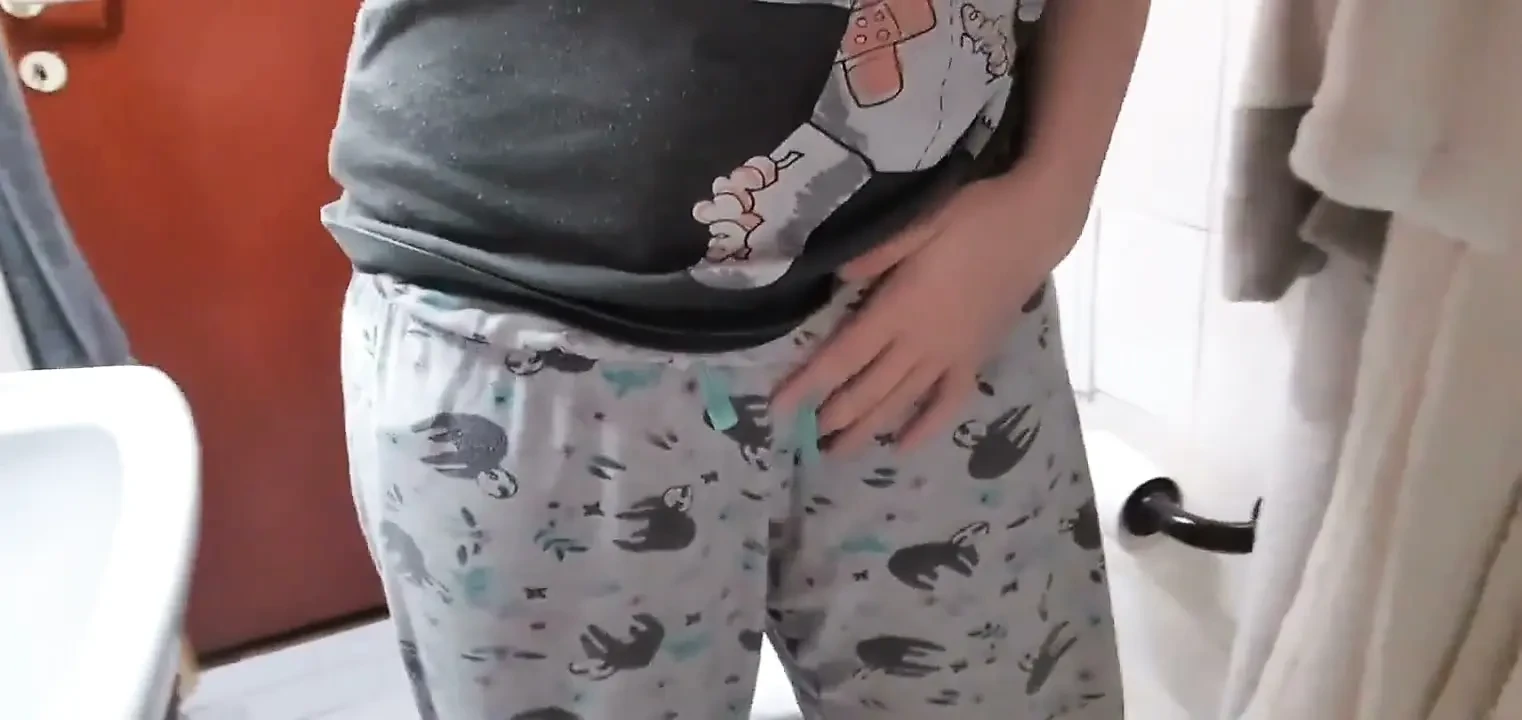 Sexy morning pee compilation hot girl peeing hairy juicy pussy
