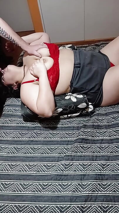 Amateur Couple – BBW Deepthroat & Rough Doggy Fucking