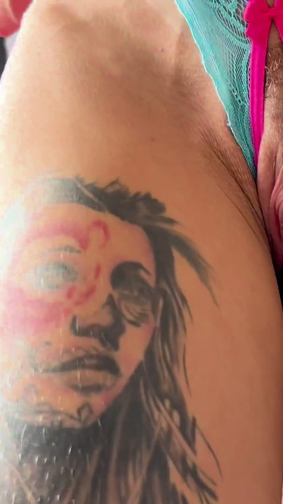 Гарячий секс між парою з спермою в дупу