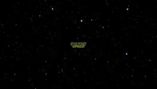 StormTropper Jarushka трахает ее киску большим дилдо и сквиртует