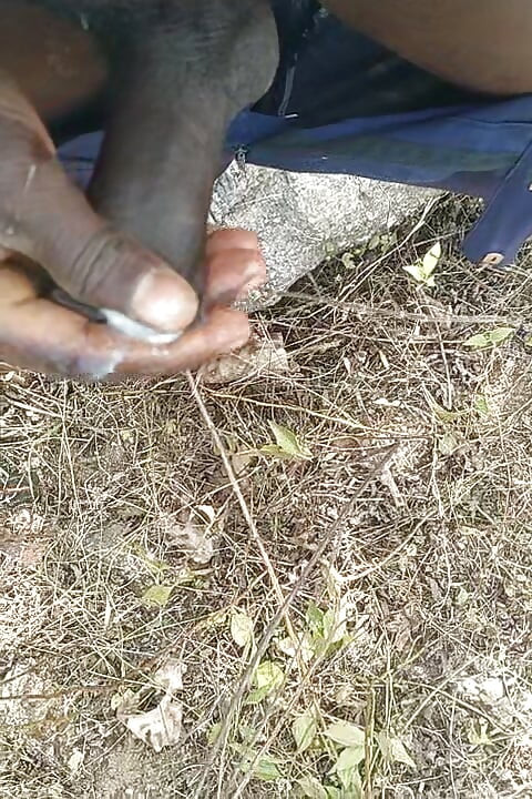 ดึงนมหนาสุดฮอตออกจากควยของคุณ