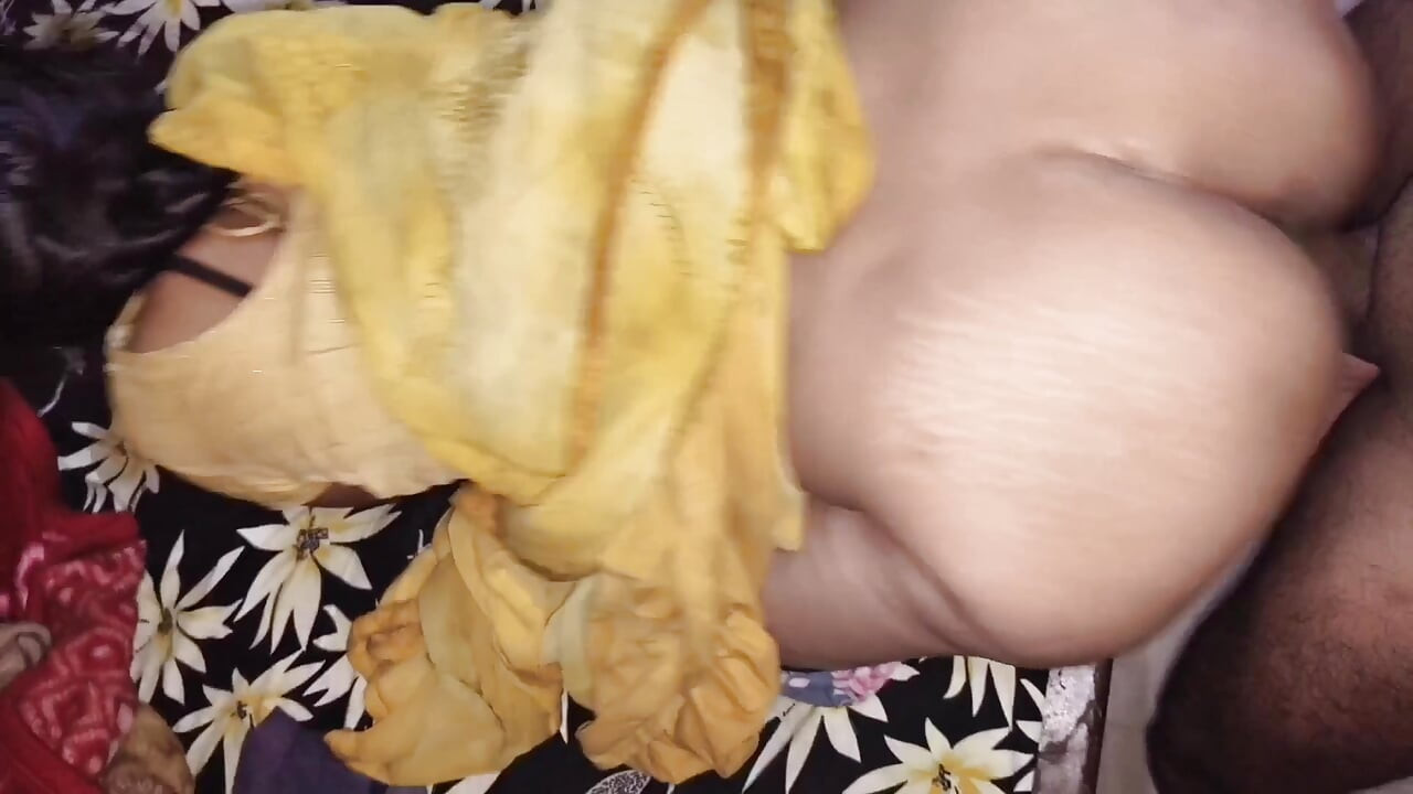Äskettäin avioituneen parin seksivideo ja paras kohtaus lähikuvasta pillua naimista, doggstyle, imemistä, tissien imemistä