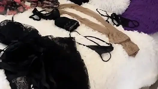 Наряжаться в сексуальные наряды, трах киски, милфы с большой задницей