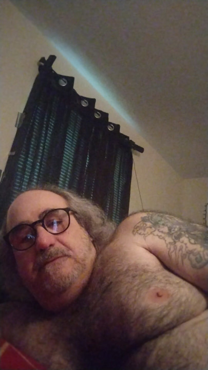 Gay boy loves to be naked