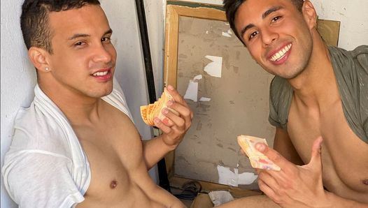 Amateur Latino Maintenance Boys Fuck For Cash While On Job