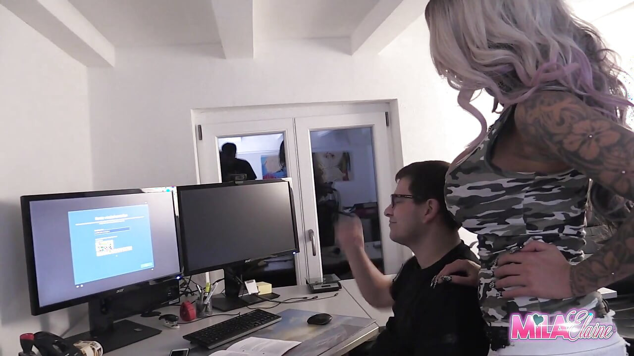 Mila 1 Gesichtsbesamungmila