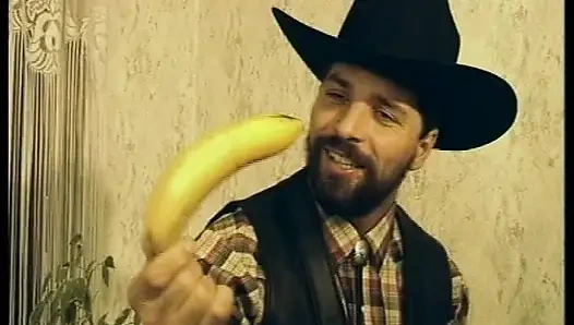 Hinter Deutschen Türen Wird Fleißig Gefickt - Kompletter Film