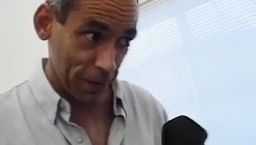 Blonde reife frau wird beim casting doppelt penetriert