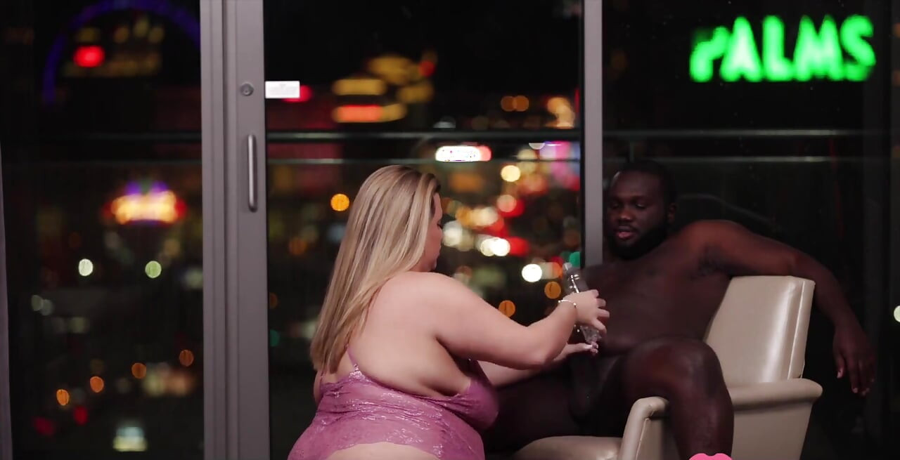 HandJob in Vegas with BBC