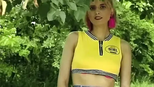 Blonde Gets Pussy Eaten Outdoors in Black Tights