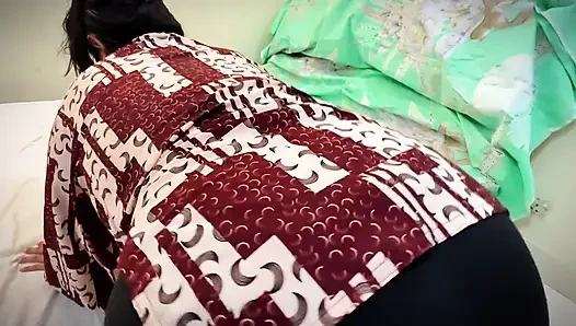 Турецкая огромная задница и сиськи, горячая красивая офисная девушка хочет трахнуть от коллеги