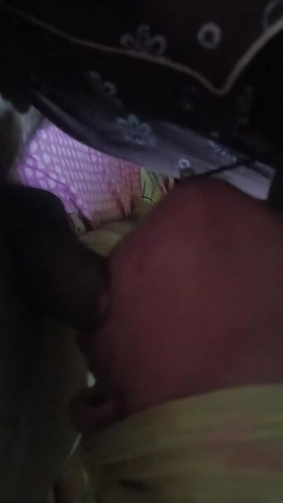 Desi bhabhi ko land chusi