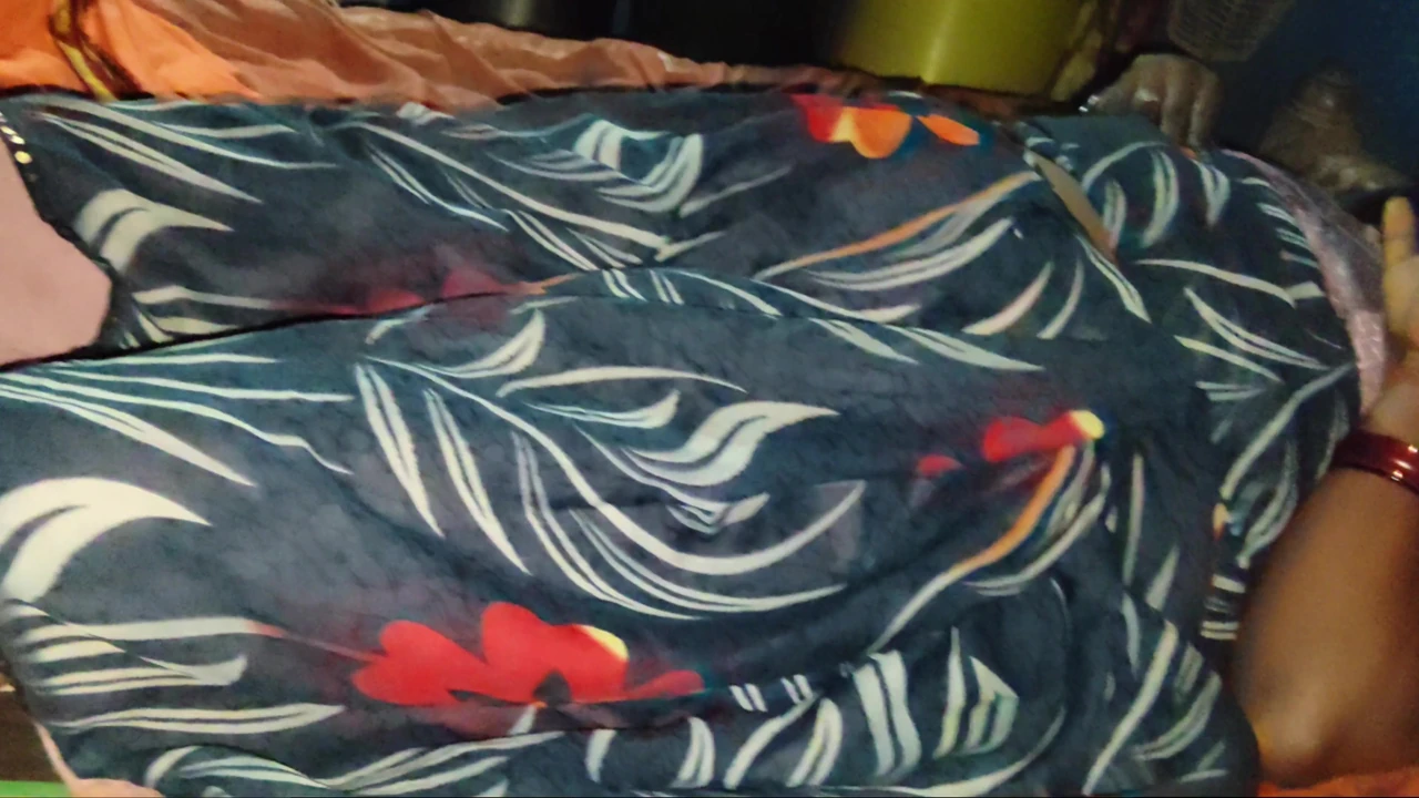 Desi new Sex My stepsister and her best friend offer me their pussies and ass desi threesome fuck