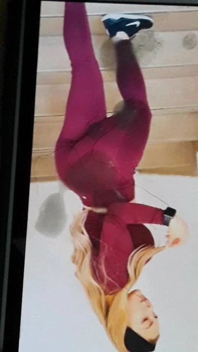 Cum tribute Madeleine Ailen 15 culazo muy rico uuff