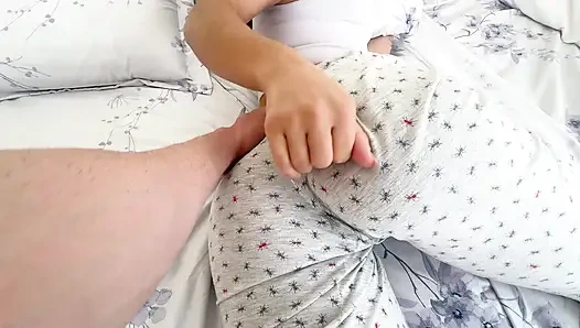 Ich wollte immer meine kleine stieftochter ficken. Jetzt, ich habe die chance