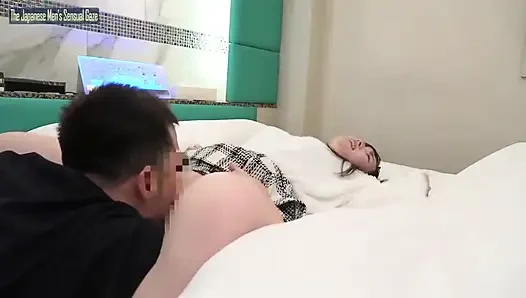 Heiress berkulit adil 145cm, kebohongan yang tenang berubah menjadi malam rahasia di depan kamera.