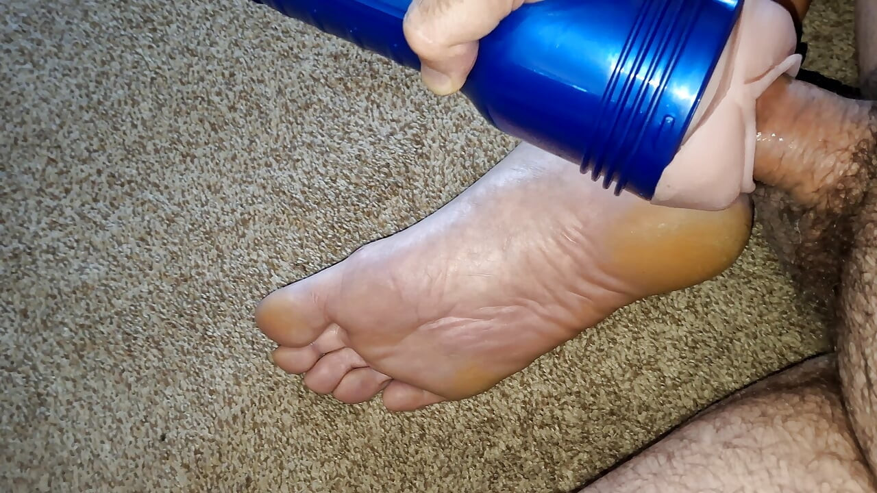 Using my fleshlight sex doll with a little help from my feet