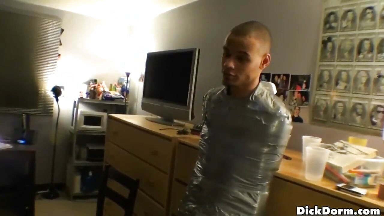 Reality Dudes - Maverick Soaked Charles with Man Juice as They Discovered Jason Was Enjoying the Mummy Game Tonight