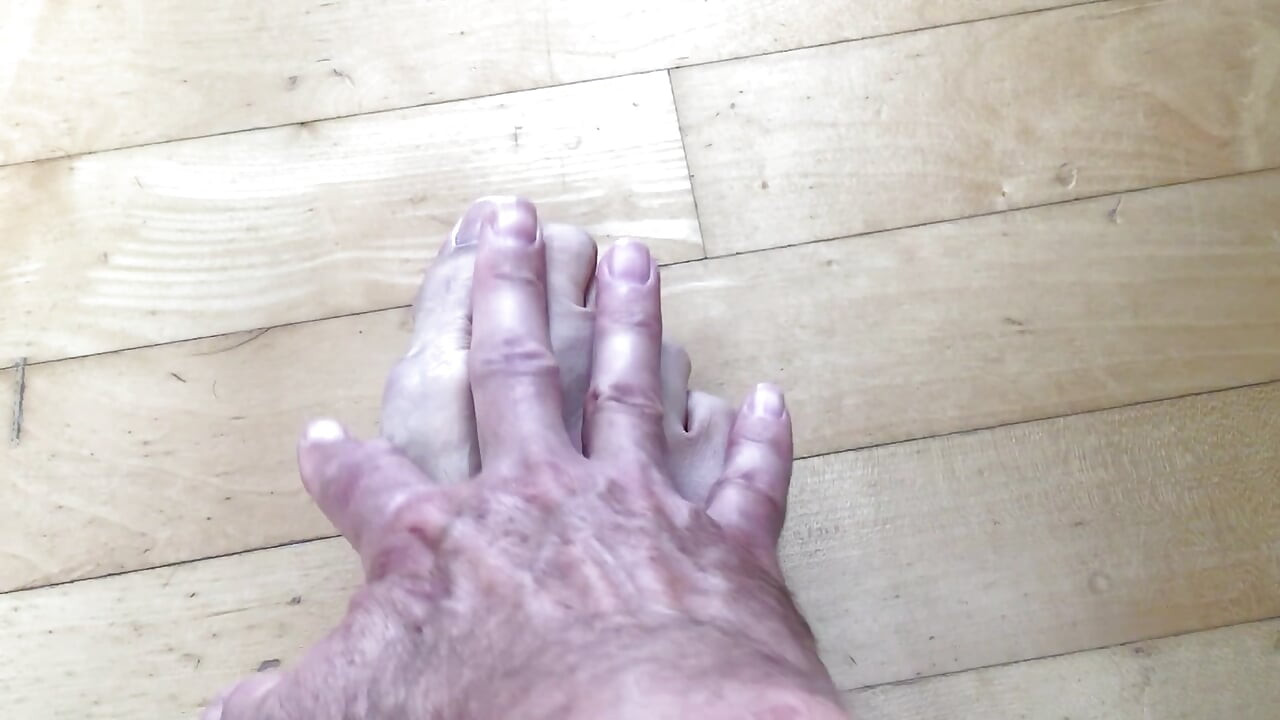 Foot and toe play
