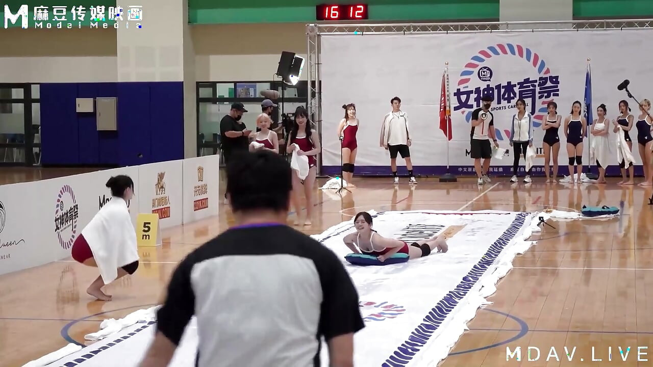 Mtvsq2-ep8 Goddess Sports Festival8th Periodzero Friction! Slippery Human Curling!